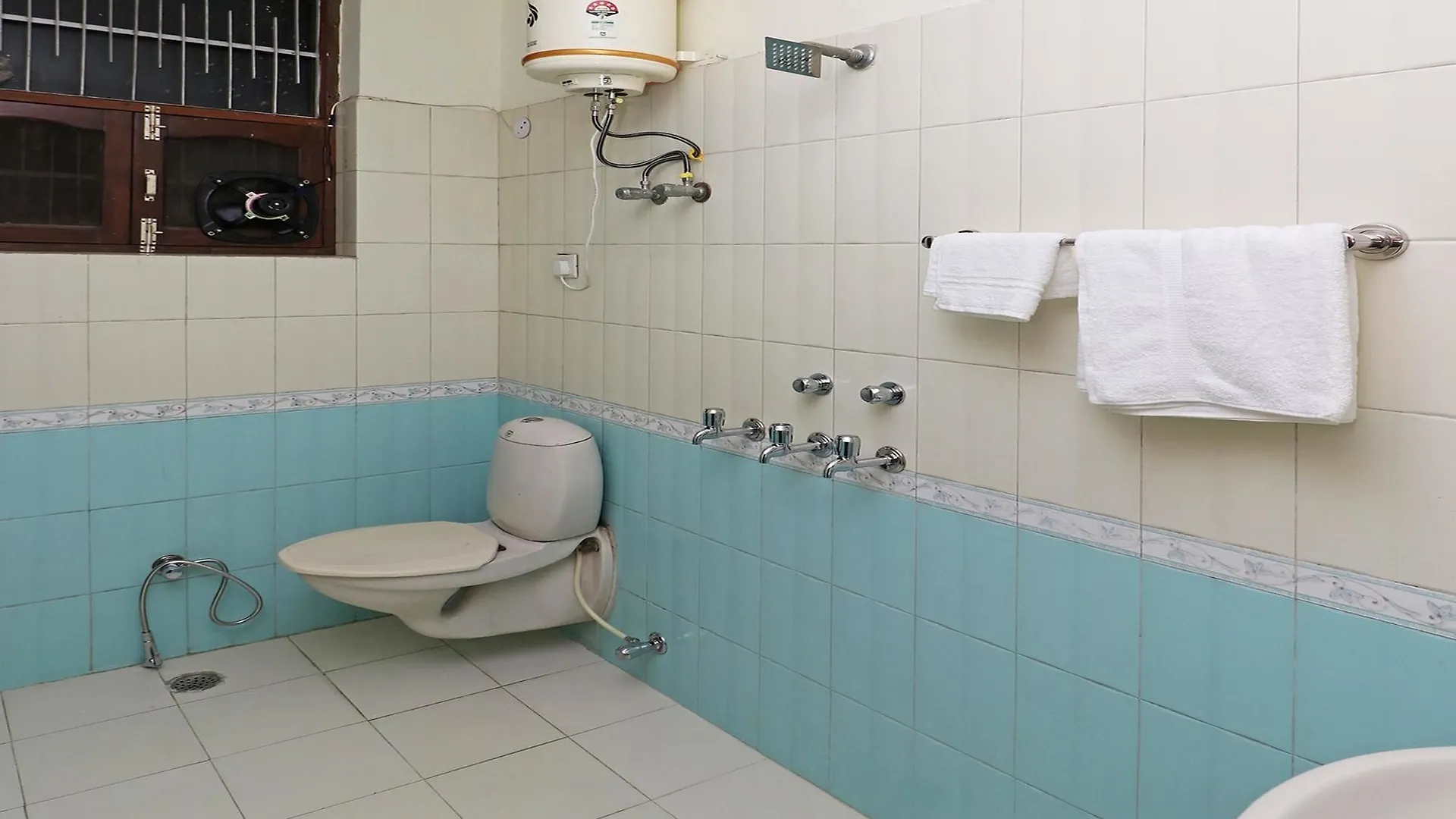 Oyo 10071 Sector 44 Hotell Gurgaon 2*,
