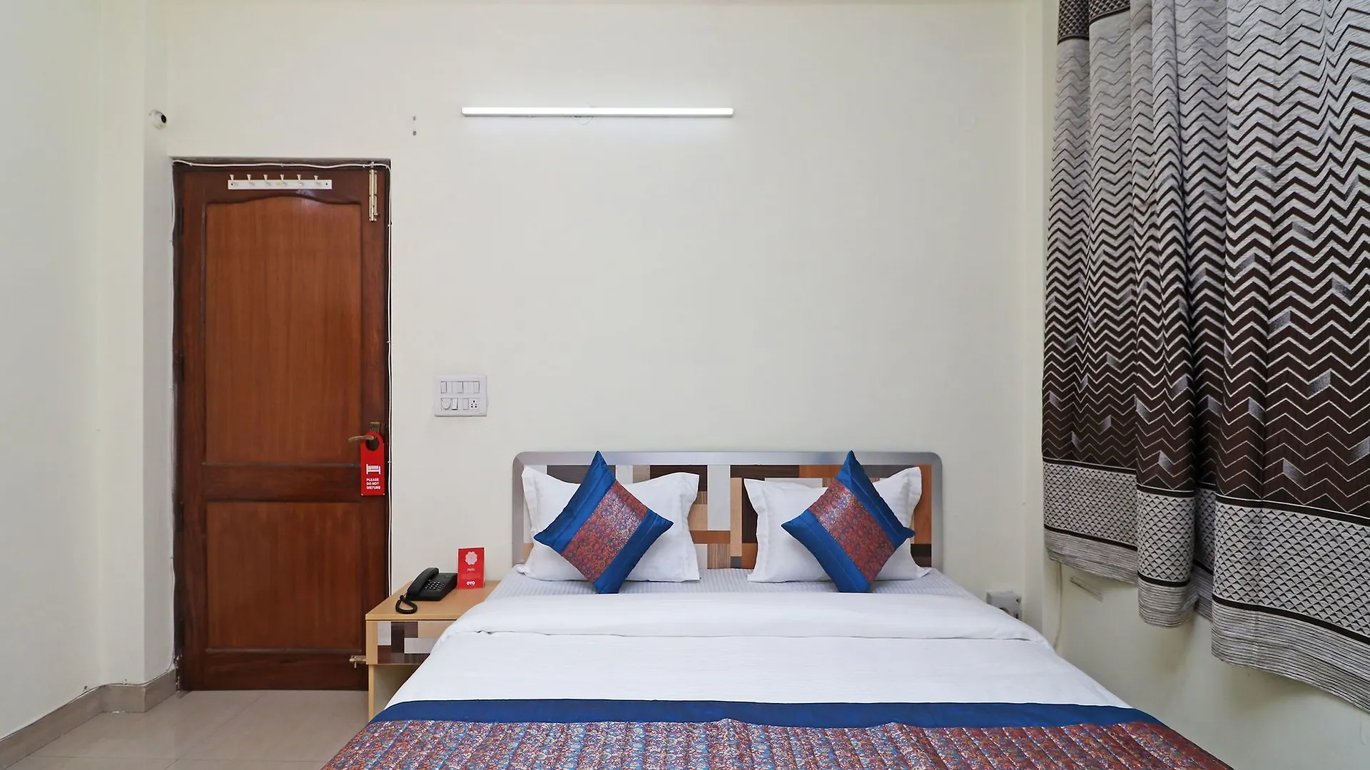 Oyo 10071 Sector 44 Hotell Gurgaon Indien